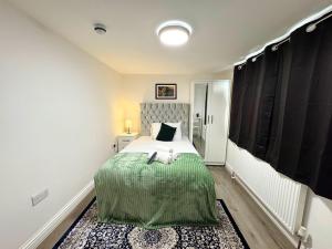 Heathrow Lodge BnB