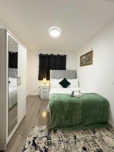 Heathrow Lodge BnB