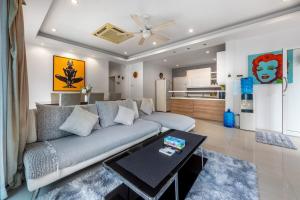 3 Bedroom Pool Villa 5kms from Patong