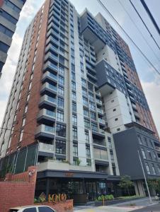 Lujoso Apto 2 habitaciones cerca Oakland Place Zona 10 GT