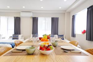 Unite Stay URAYASU 101 8 minutes by car or 15 minutes by bus to Disneyland