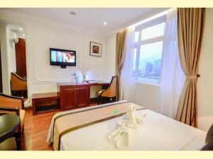 ORANGE Hotel - City CENTER Danang, near Dragon Bridge, Han River