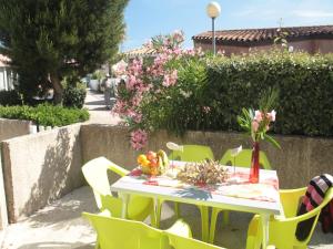 Holiday home near the sea at Cyprien Plage