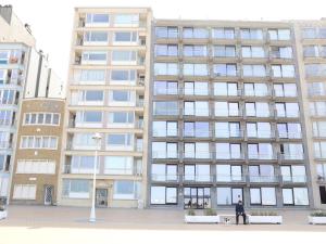 Apartment in Nieuwpoort near the Beach