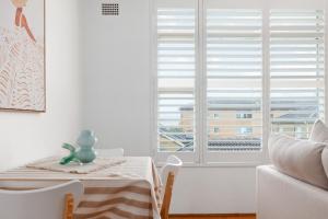 Bright 2-Bed Flat with Balcony in Vaucluse