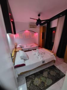 شقه فى ميامى بالاسكندريه مطله على البحر