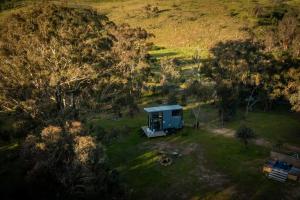 Tiny House Farmstay at Dreams Alpaca Farm - A Windeyer Outback Experience