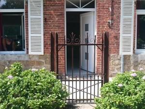 Maisons de vacances Charmante maison avec jardin, 3 chambres, proche Val Joly - Ideal familles et randonneurs - FR-1-510-157 : photos des chambres