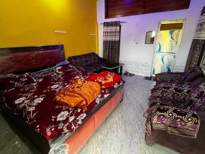 INN HANUMAN STAY AYODHYa