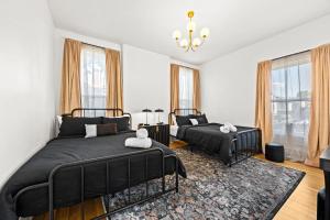 Gatsby House Luxe 3BR Game Room Hot Tub