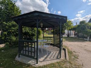 Maisons de vacances Evasion au bord du Cher, pres des chateaux - FR-1-591-738 : photos des chambres