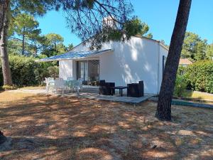 Maisons de vacances Maisonnette confort 7 pers, acces plage direct - FR-1-476-237 : photos des chambres