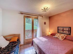 Appartement proche village, accès ski bus, vue Mont Blanc - FR-1-560-163