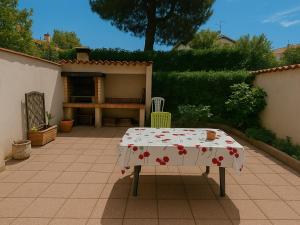 Maison 6 personnes à 150m de la plage avec terrasse - FR-1-732-107