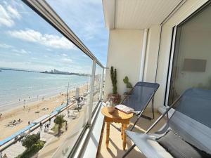 Appartement T2 4 pers, 6ème étage avec WiFi, vue mer - FR-1-197-626