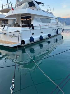Vita Nauta Boat & Breakfast