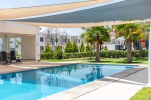 AdyHouse Tres Cantos - Hotel 4 stelle a Cedro