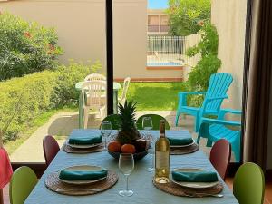 Appartements Appartement T2, 4 couchages avec piscine, tennis et parking - Argeles-sur-Mer - FR-1-732-51 : photos des chambres