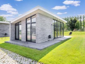 Holiday Home in Oud Ade near Kaag Lakes