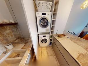 Appartements Calme 2P avec terrasse et jardin, parking et piscine - FR-1-196-382 : photos des chambres