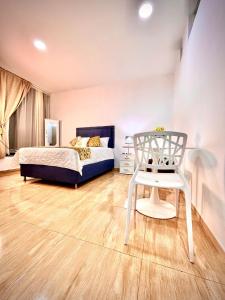 AC Laureles Fast Internet for Nomads 5 Floor