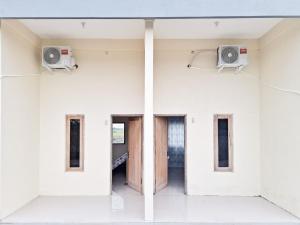 RedDoorz at Sekar Tanjung Homestay Sukoharjo