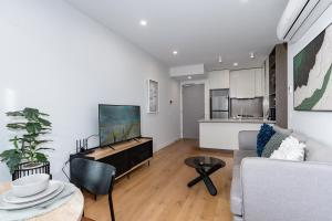 Designer City Haven with Pool Sauna Gym