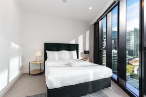 Designer City Haven with Pool Sauna Gym