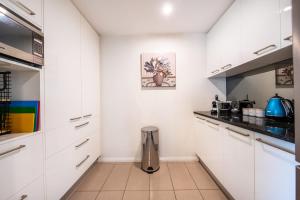 Lakeside Haven - Homely Charm, Close to Dubbo Zoo