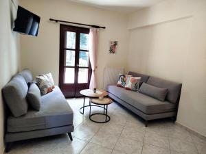 Elias studio & apartment