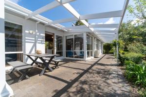 Garden Cottage - Somers