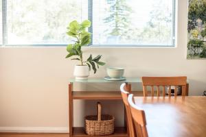 10 Tranquil Charm West Perth 2BR Parking