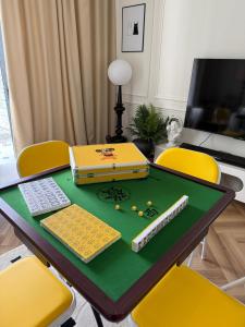 Romantic Seaview & Piano Stay In Johor Bahru 15 mins drive to Legoland