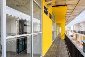 RedDoorz Plus near Tembesi Batu Aji Batam