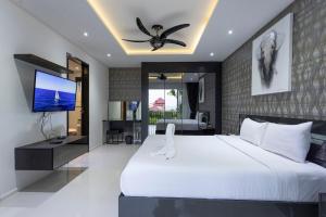 V180 Villa 4BR Ocean View,Pool, Rooftop Jacuzzi