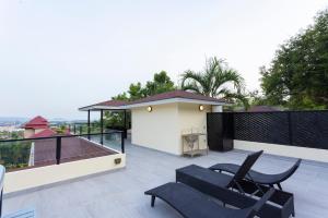 V180 Villa 4BR Ocean View,Pool, Rooftop Jacuzzi
