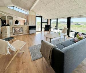 Beach House With Sea View In The Dunes At Saltum