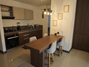 AquaLuxe Apto, Aire-Acondicionado, balcon, cocina - hasta 7 Personas