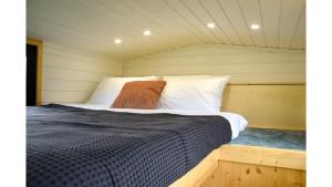 Bostebacken Gard Tiny House by Tiny Away