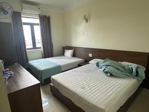 HÀ PHƯƠNG QUAN LẠN HOTEl