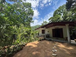 Madiriya Forest Lodge Apartment
