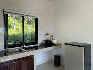 Haad Yao Seaview Hut