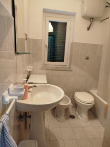 Casetta con VISTA CASTELLO e PARCHEGGIO COMODO