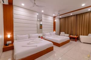 Savitri Resort
