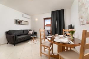 Apartments Kvarner 