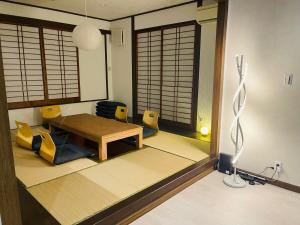 New AirportHills 1400ｍ2 絶景露天風呂1棟2階貸切 駐車場4台 サウナ BBQ施設 ペット