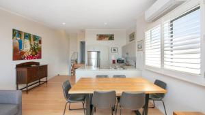 Angourie Blue 3 - Lifestyle Yamba