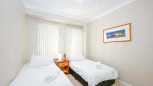 Angourie Blue 3 - Lifestyle Yamba