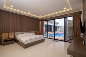 Odetta Villa Puncak - Kolam Renang Private