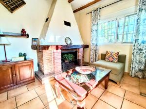 Casa Lo Pinto Private Pool Villa South of El Torcal -UNESCO-